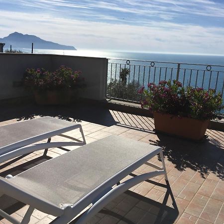 Villa D'Amare Capri View Massa Lubrense Eksteriør billede